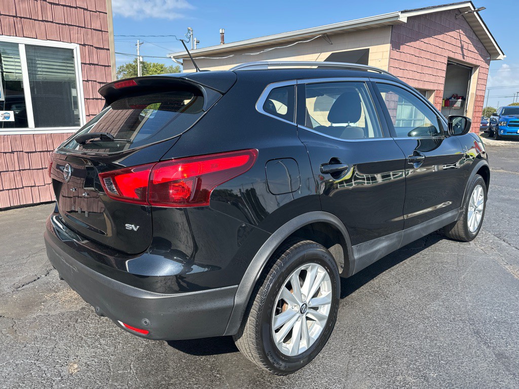 2019 Nissan Rogue Image 5