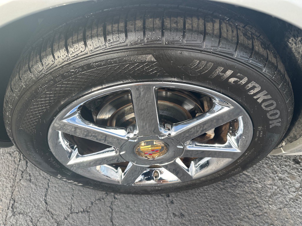 2004 Cadillac XLR Image 6