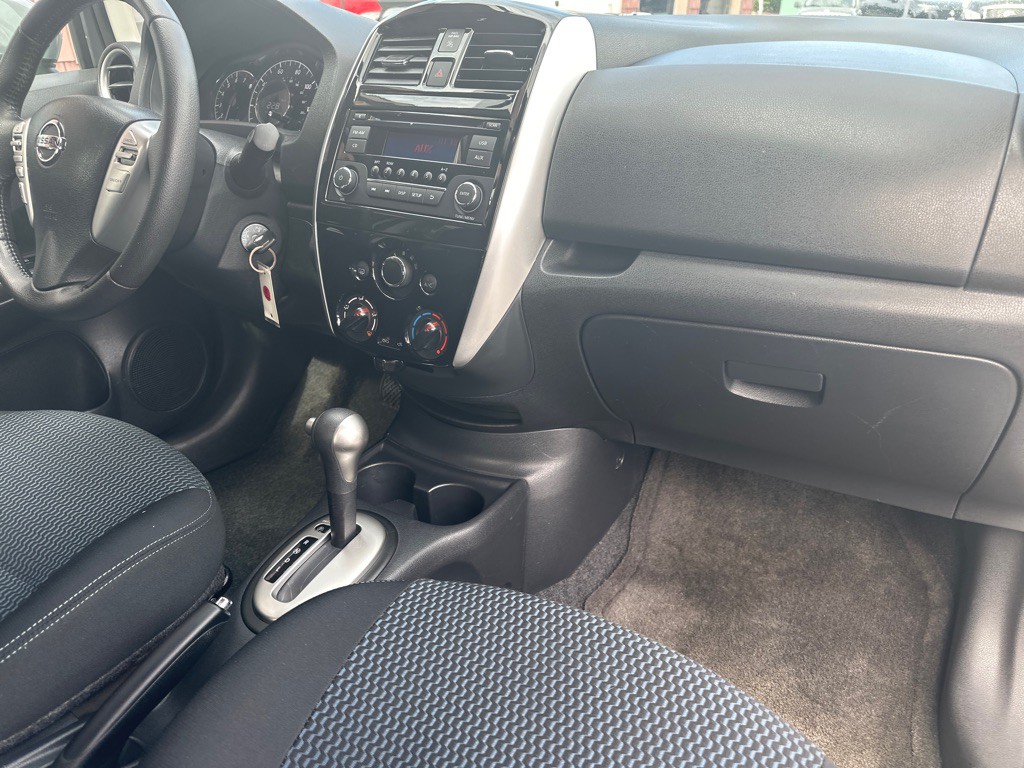 2015 Nissan Versa Image 8