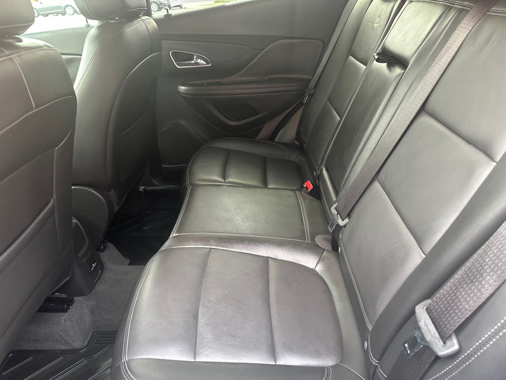 2015 Buick Enclave Image 16