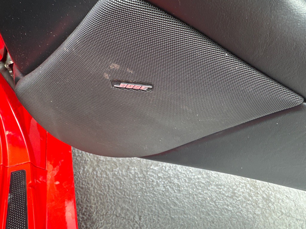 2004 Chevrolet Corvette Image 11