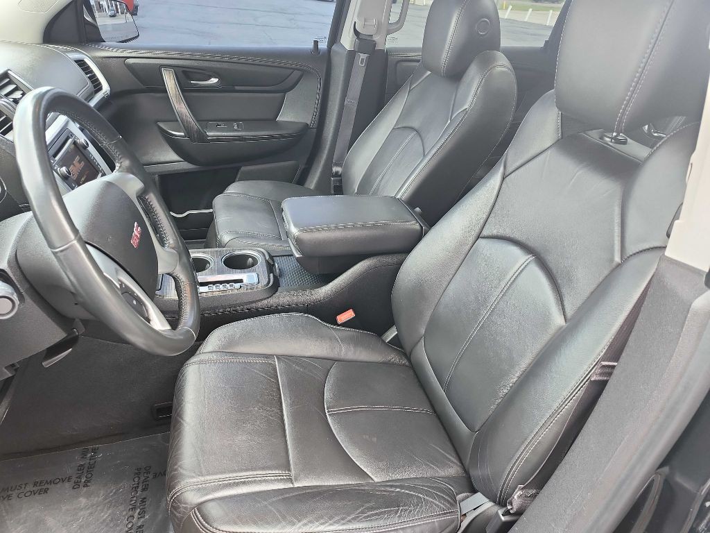 2015 GMC Acadia Image 16