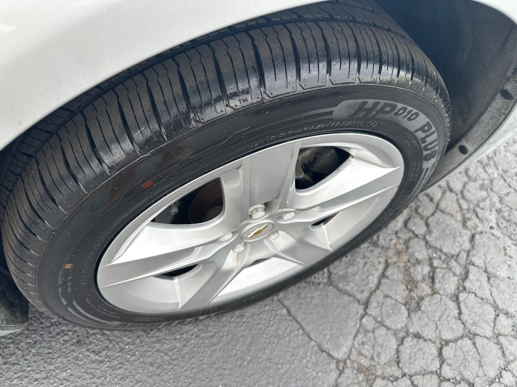 2012 Chevrolet Malibu Image 7
