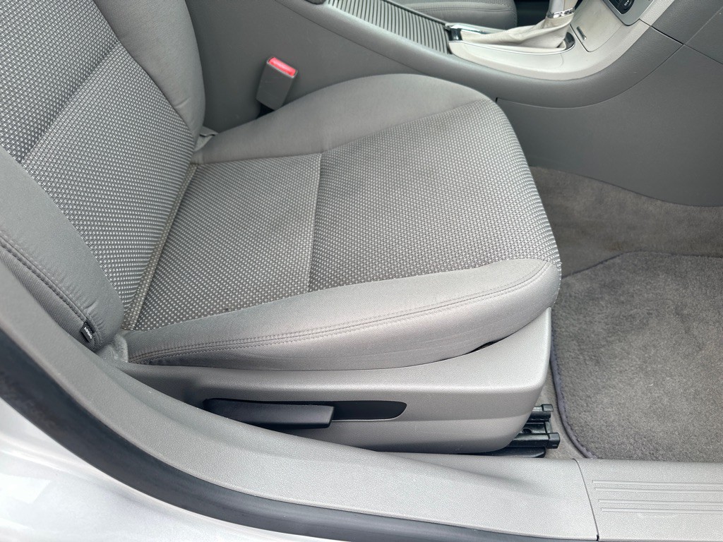 2012 Chevrolet Malibu Image 10