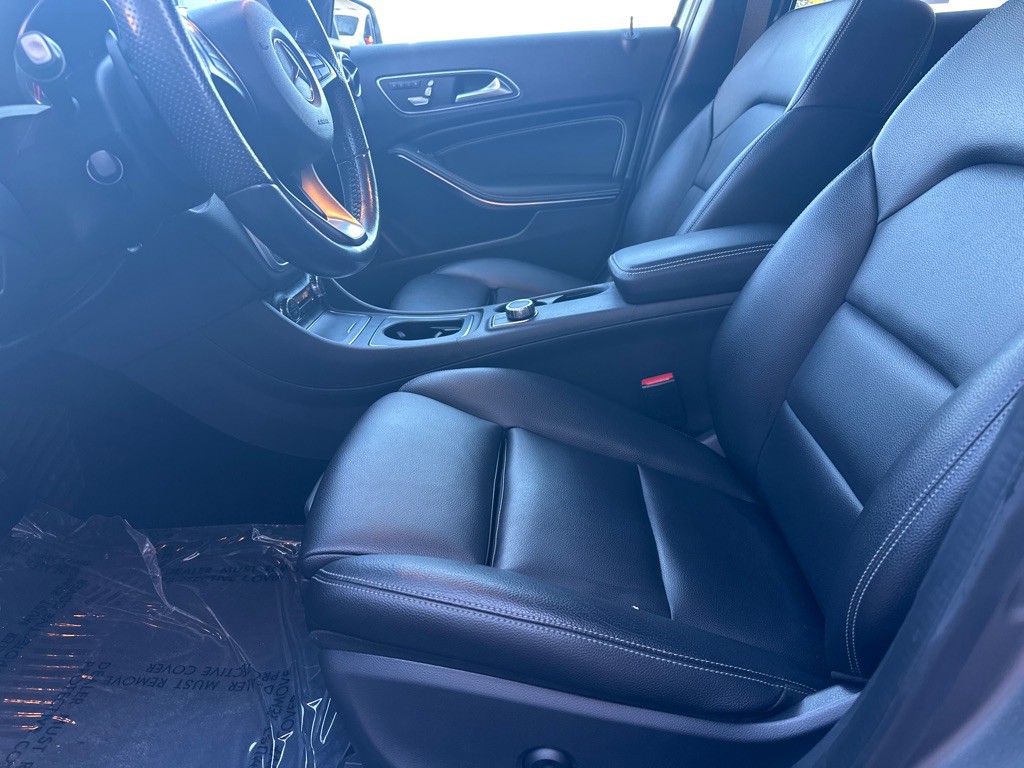 2019 Mercedes-Benz GLA-Class Image 2