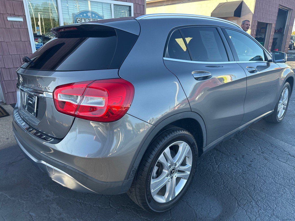 2019 Mercedes-Benz GLA-Class Image 5