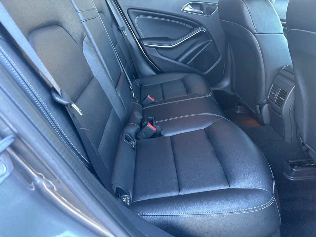 2019 Mercedes-Benz GLA-Class Image 14