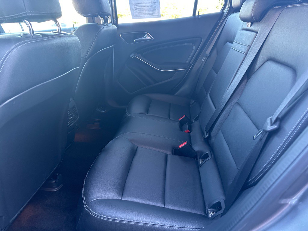 2019 Mercedes-Benz GLA-Class Image 17