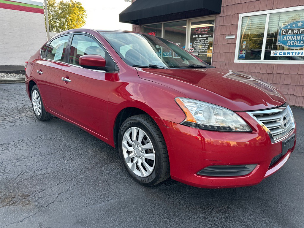 2013 Nissan Sentra Image 1