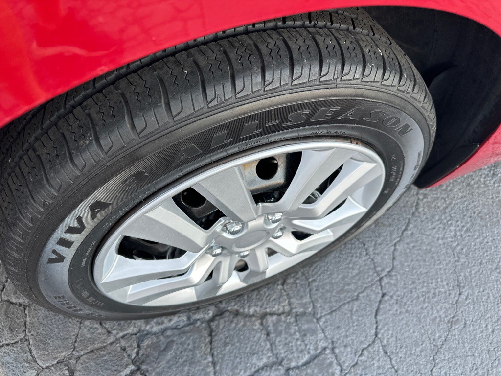 2013 Nissan Sentra Image 6