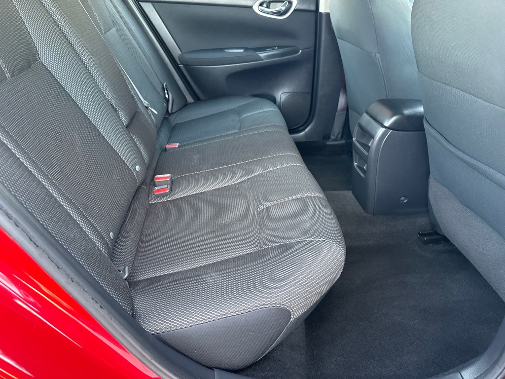 2013 Nissan Sentra Image 13