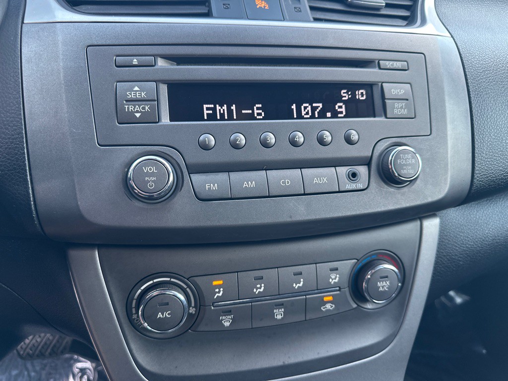 2013 Nissan Sentra Image 20