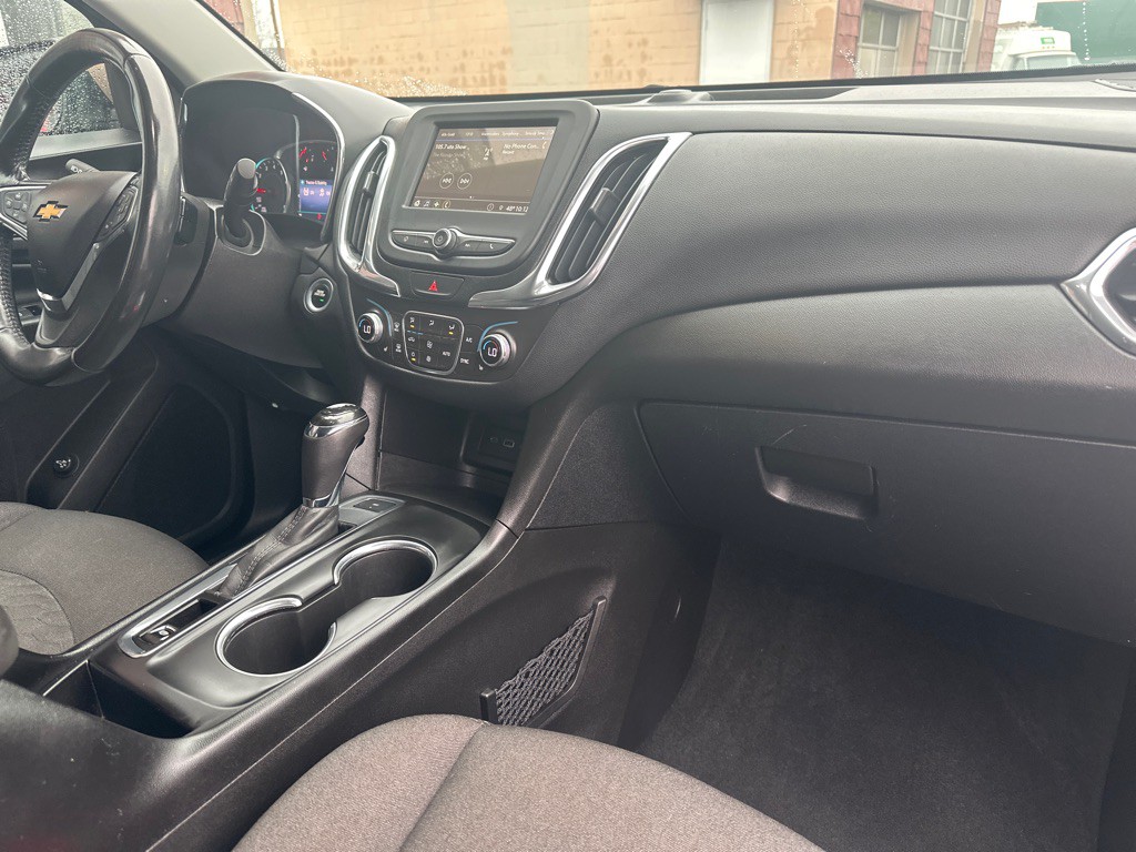 2019 Chevrolet Equinox Image 8