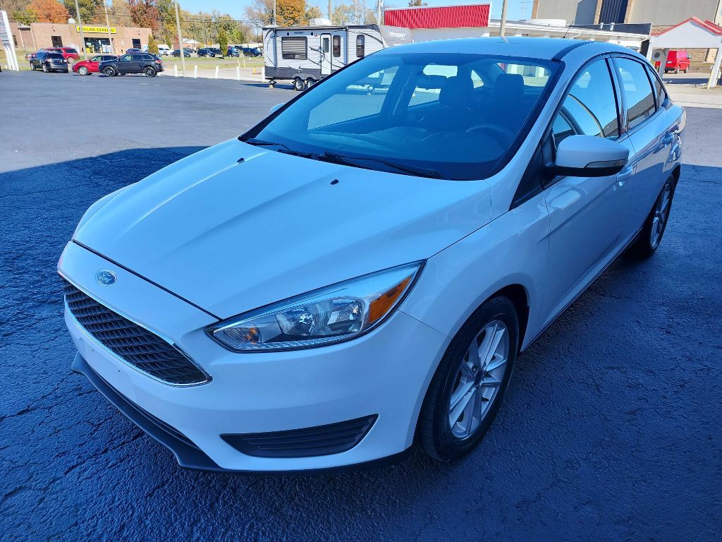 2016 Ford Focus Image 2