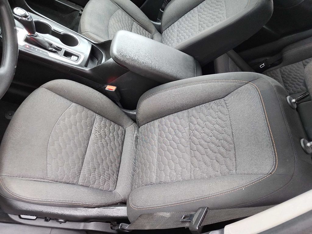 2018 Chevrolet Equinox Image 11