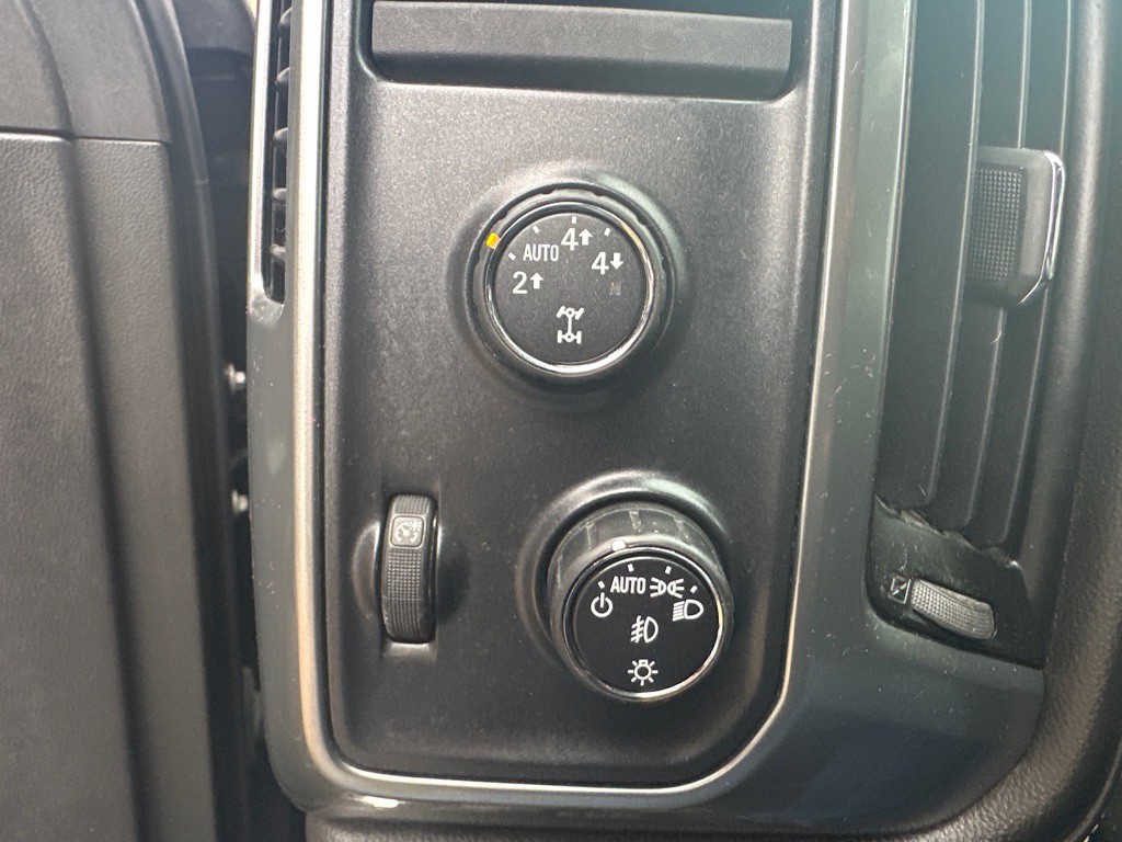 2014 Chevrolet Silverado 1500 Image 21