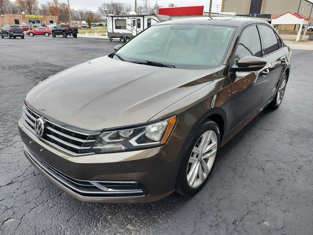 2019 Volkswagen Passat Image 2