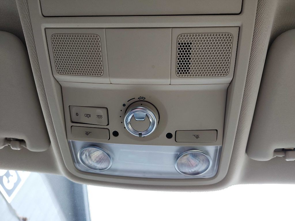 2019 Volkswagen Passat Image 30