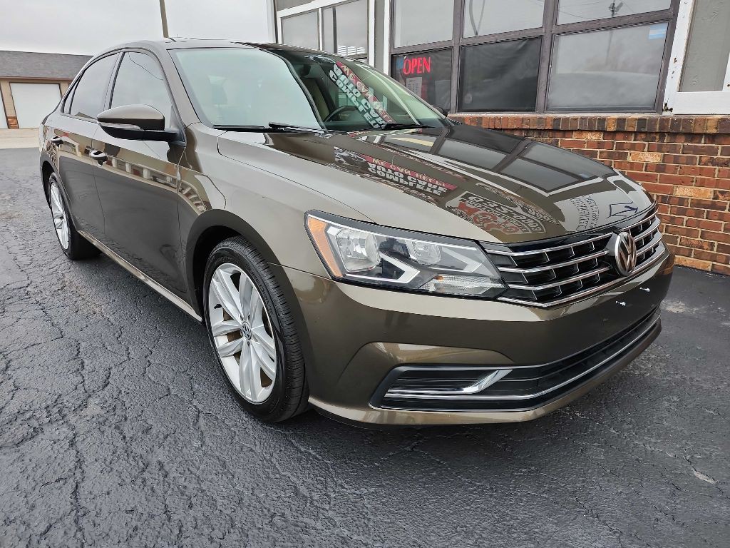 2019 Volkswagen Passat Image 4