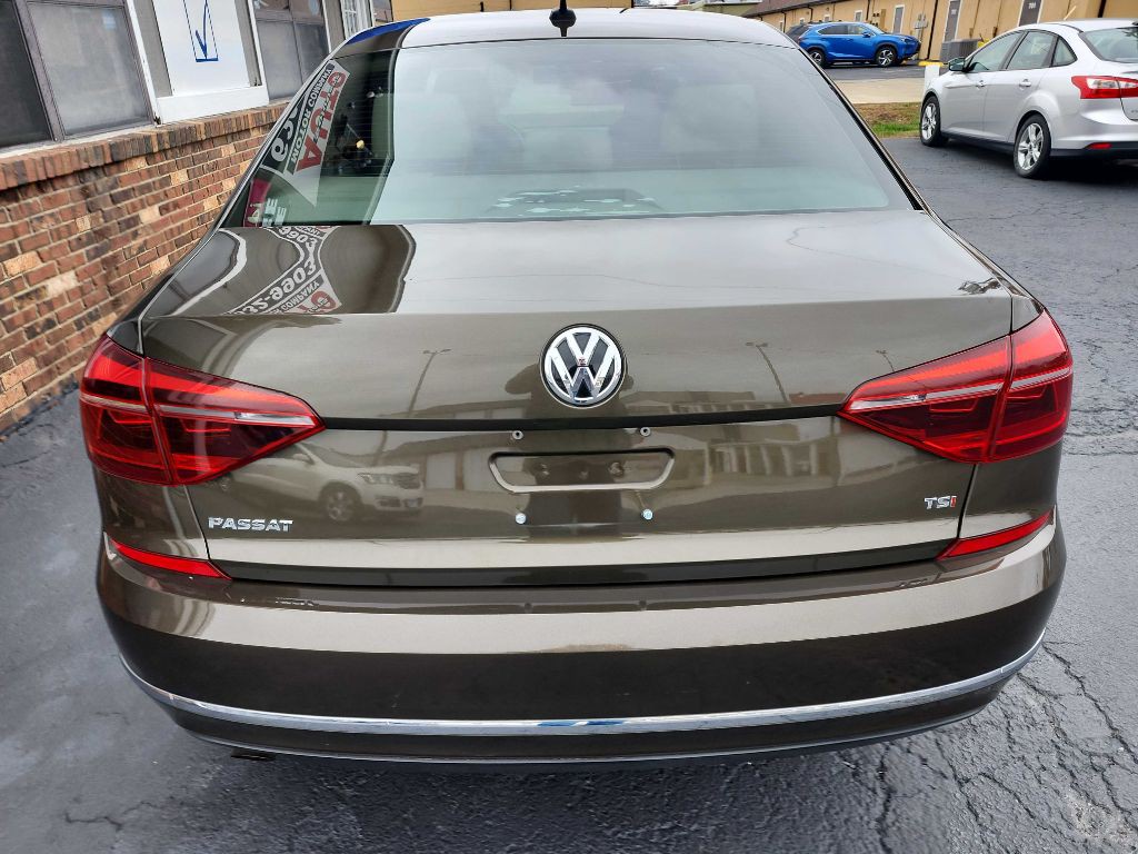 2019 Volkswagen Passat Image 6