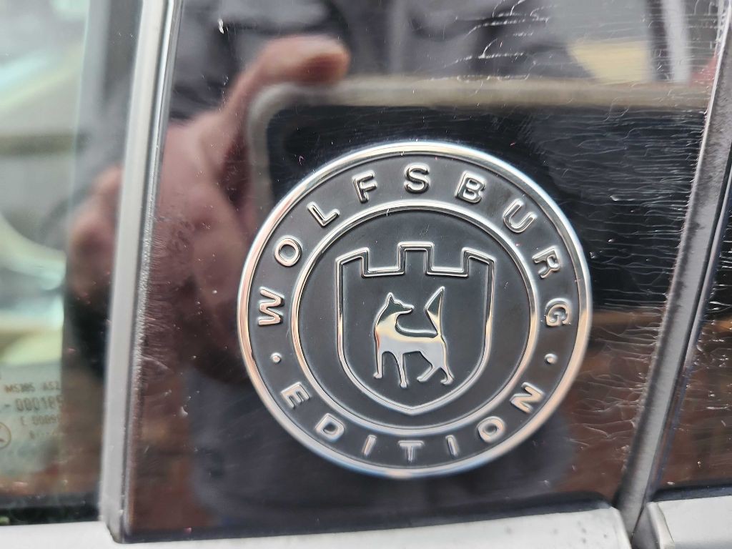 2019 Volkswagen Passat Image 10