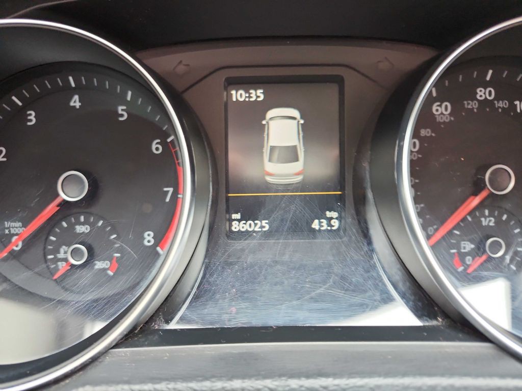 2019 Volkswagen Passat Image 21