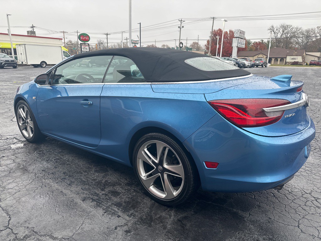 2017 Buick Cascada Image 5