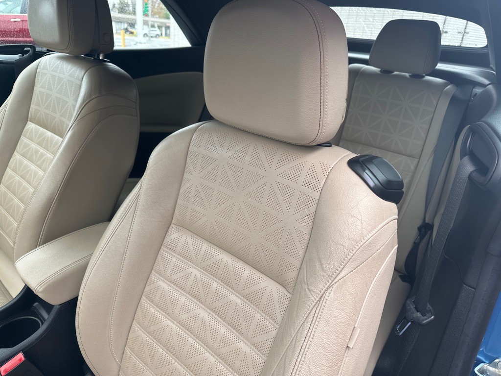 2017 Buick Cascada Image 19