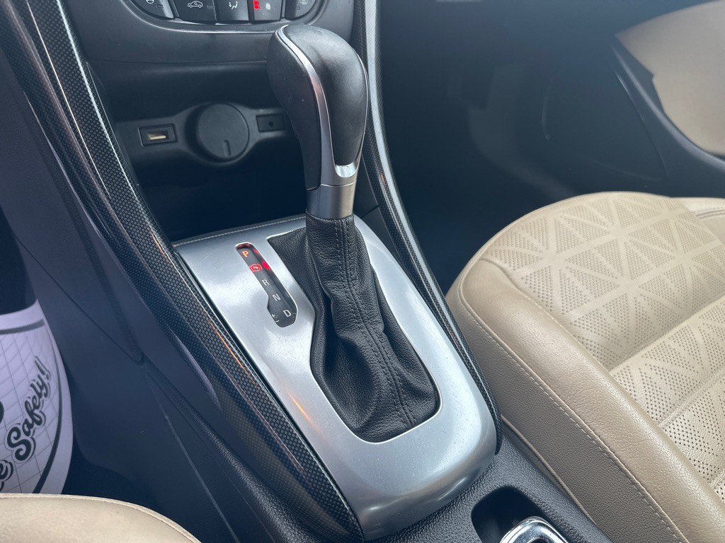 2017 Buick Cascada Image 21