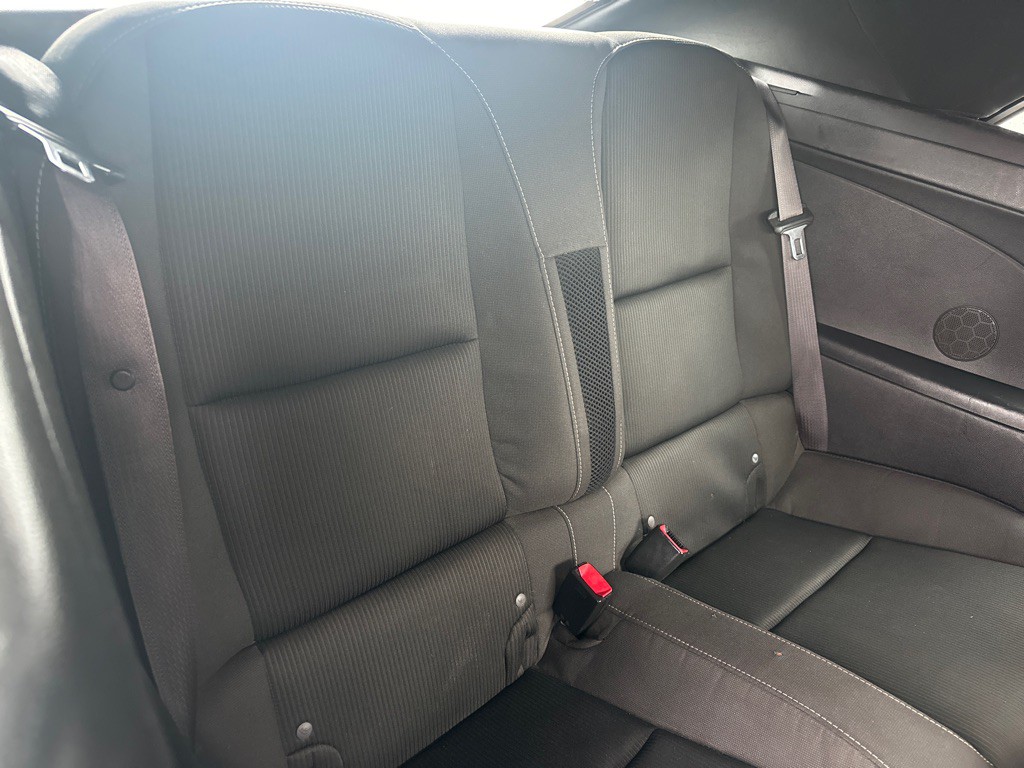 2015 Chevrolet Camaro Image 11