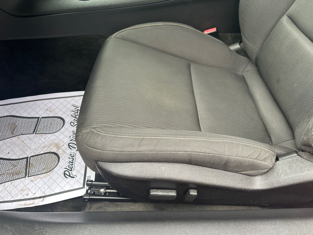 2015 Chevrolet Camaro Image 14