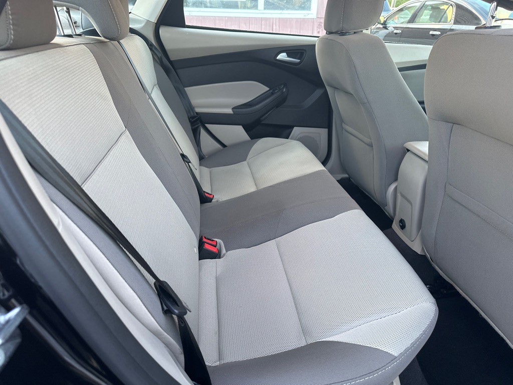 2014 Ford Focus Image 13