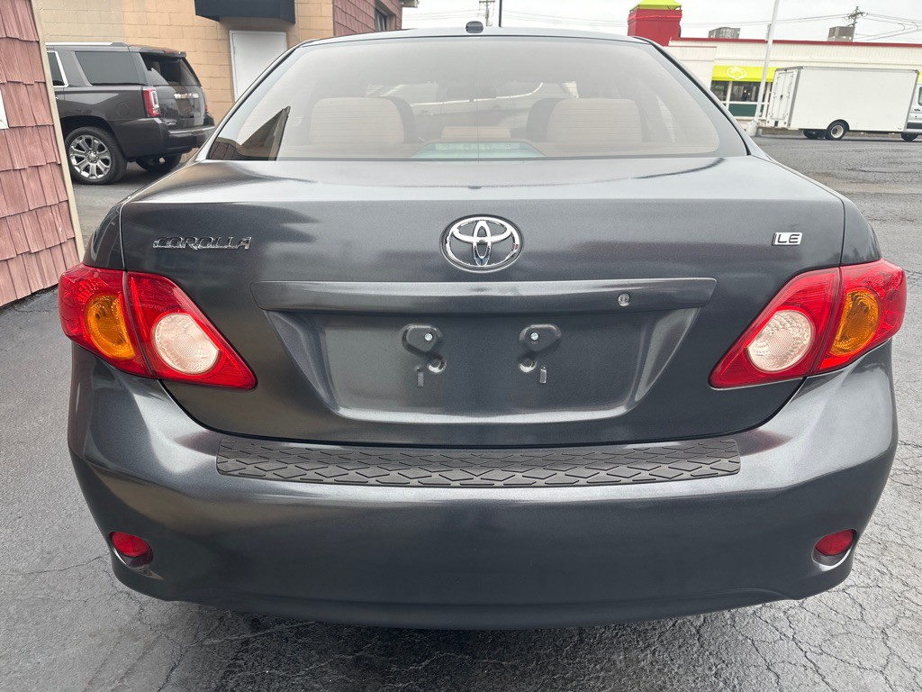2010 Toyota Corolla Image 4