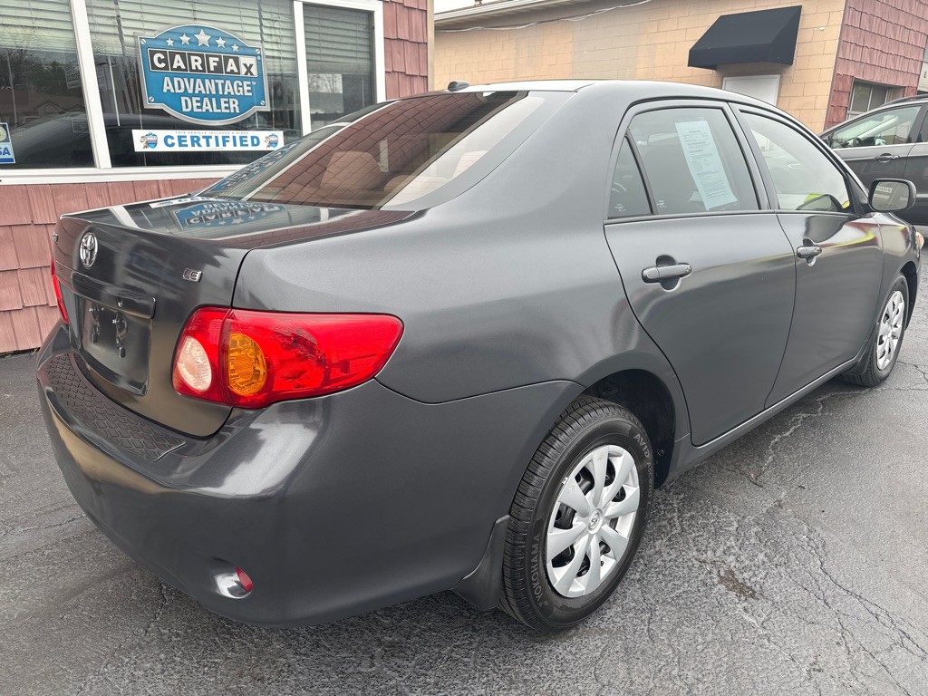 2010 Toyota Corolla Image 5