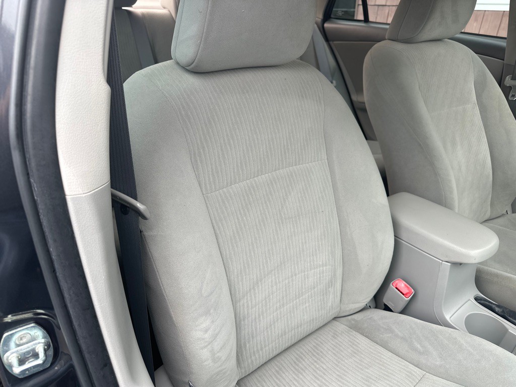 2010 Toyota Corolla Image 9