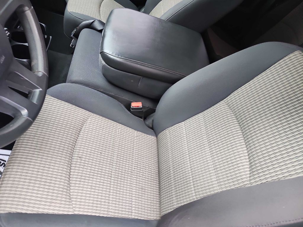 2010 Dodge Ram 1500 Image 11