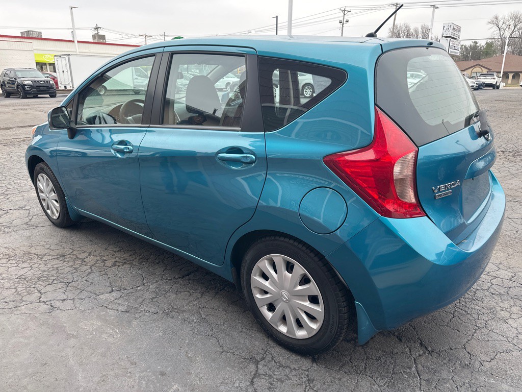 2014 Nissan Versa Image 3