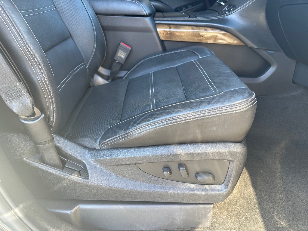 2015 GMC Yukon Image 12