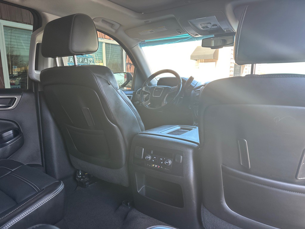 2015 GMC Yukon Image 15