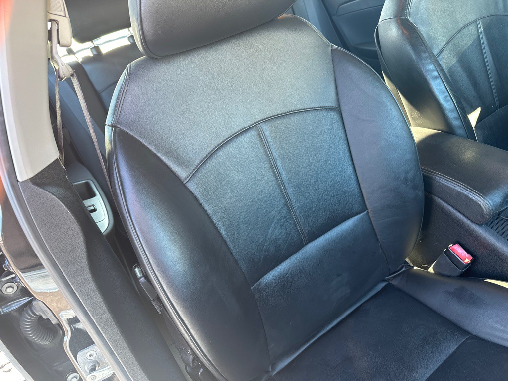 2011 Chevrolet Malibu Image 11