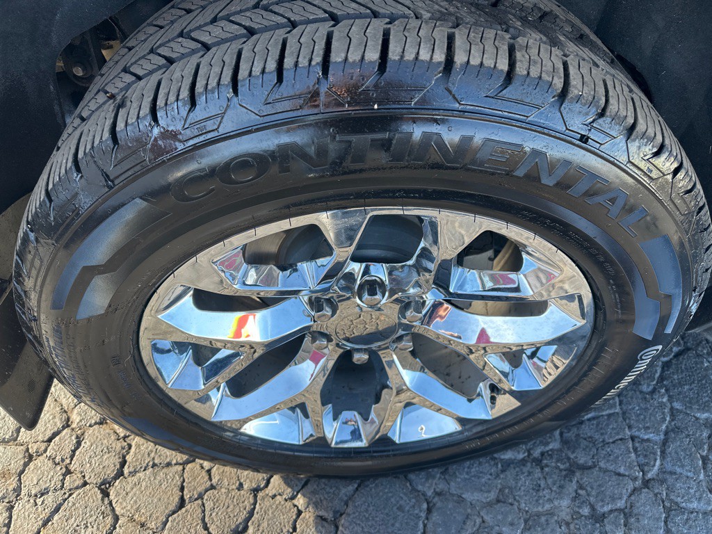 2016 Chevrolet Tahoe Image 8