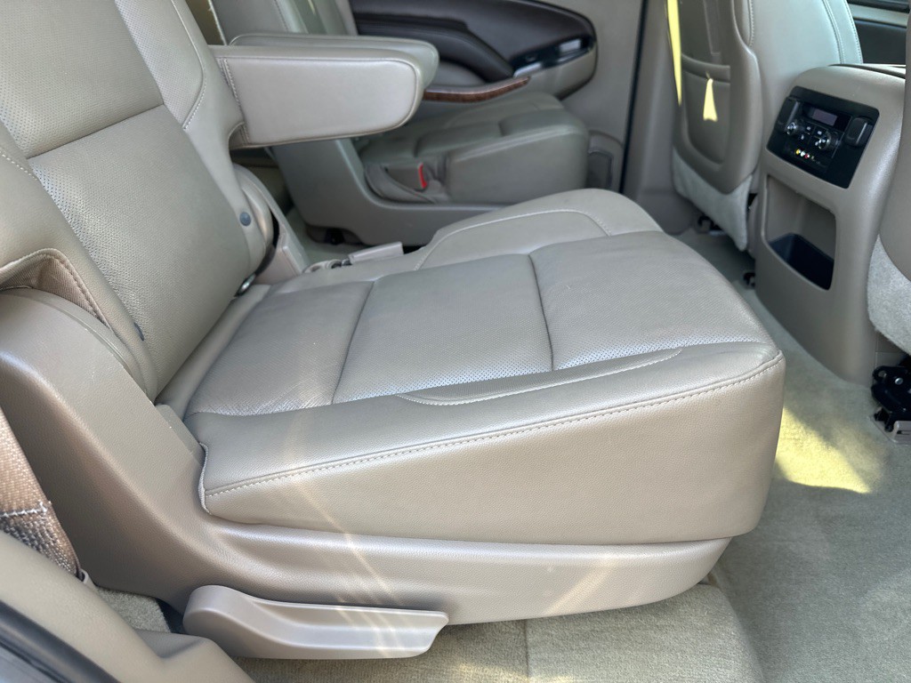 2016 Chevrolet Tahoe Image 21