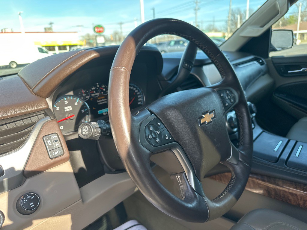 2016 Chevrolet Tahoe Image 32