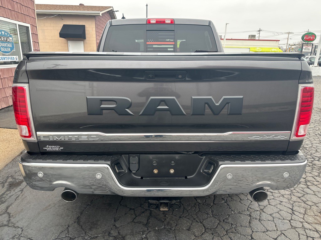 2017 RAM 1500 Image 4
