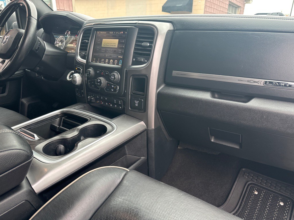 2017 RAM 1500 Image 9