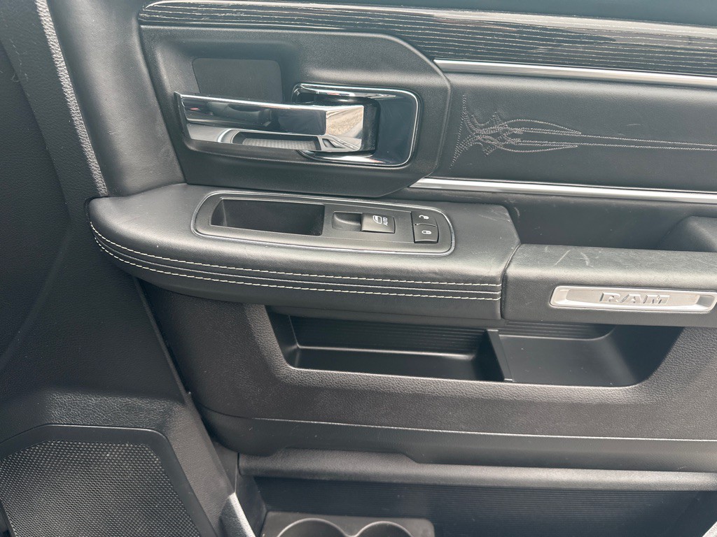 2017 RAM 1500 Image 12
