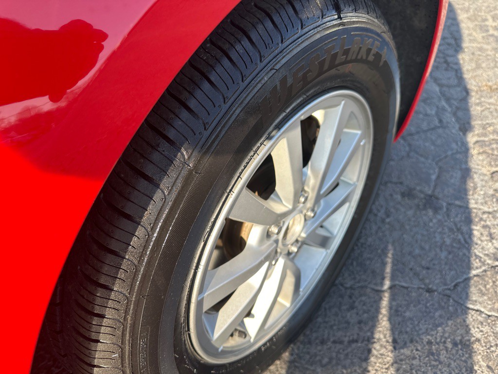 2017 Chevrolet Sonic Image 7