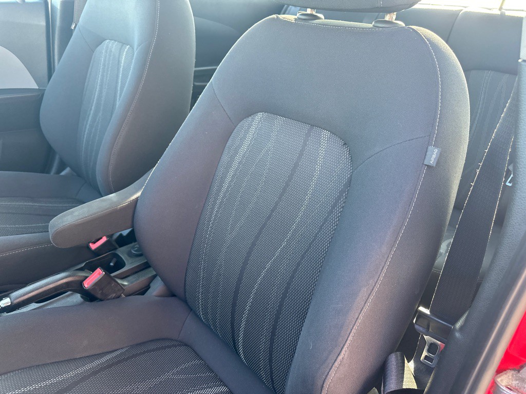 2017 Chevrolet Sonic Image 10