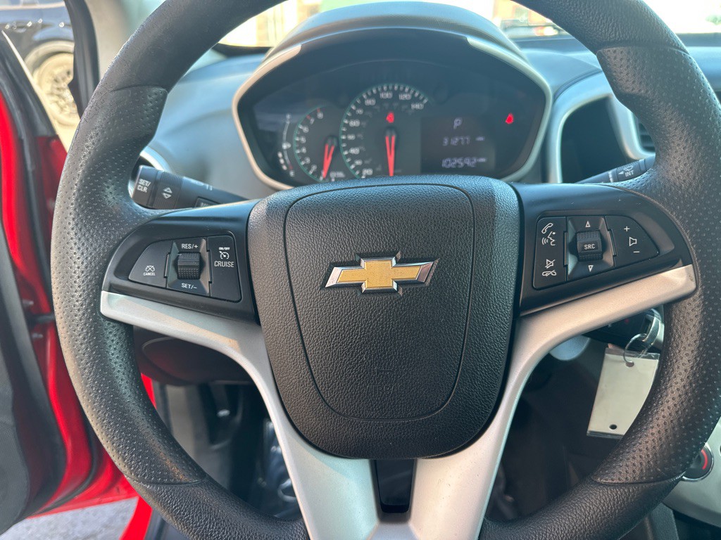 2017 Chevrolet Sonic Image 14