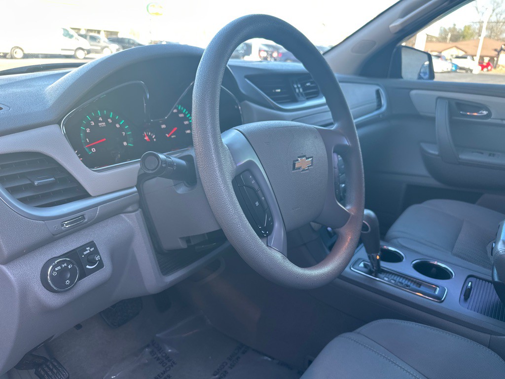 2017 Chevrolet Traverse Image 23